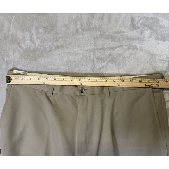 Haggar Classic Fit Cool 18 Pro Khaki Golf Dress Pants Comfort Waist 38x31 NWT - Picture 9 of 10